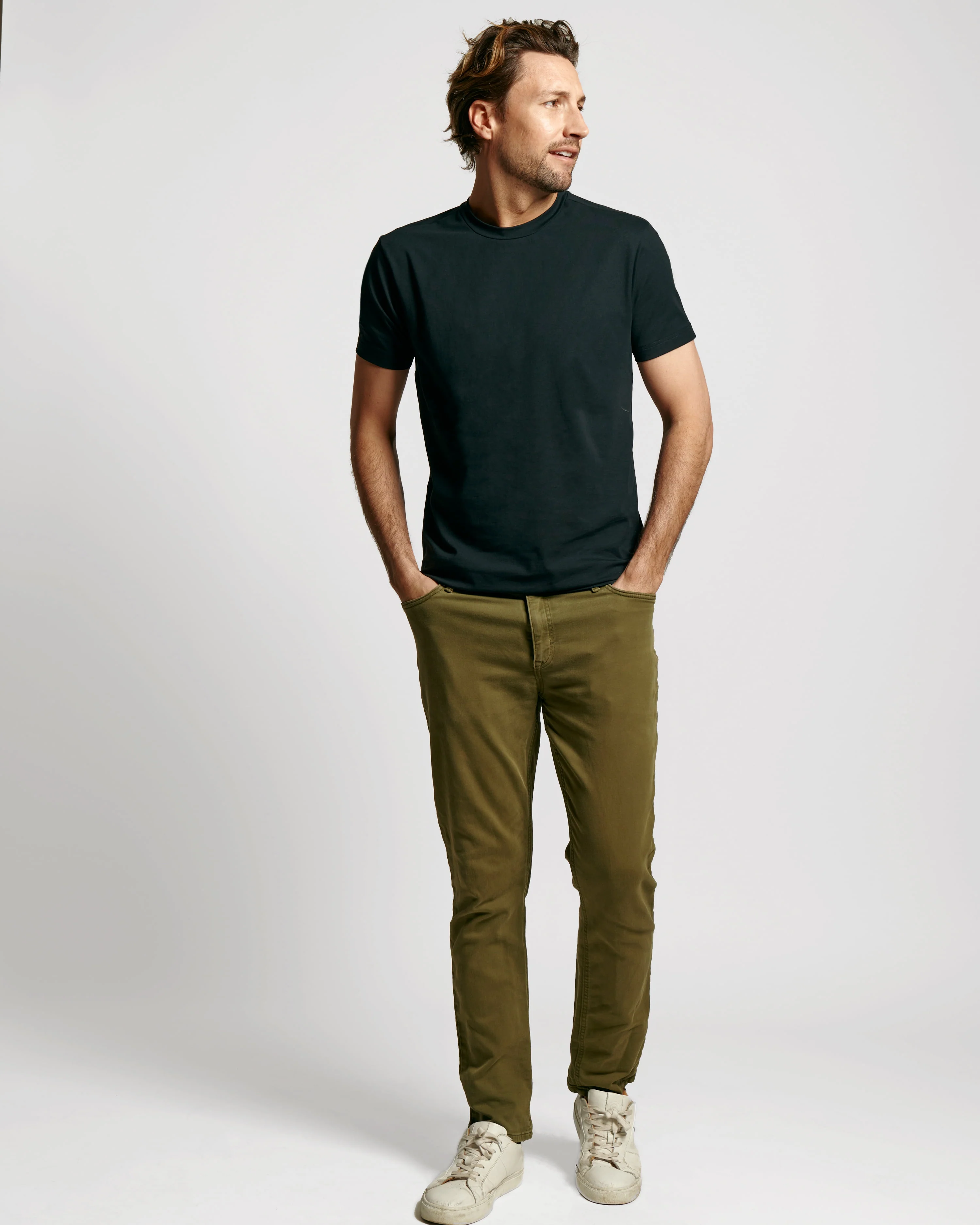 Sweat Defender Crew - Black - Image 6
