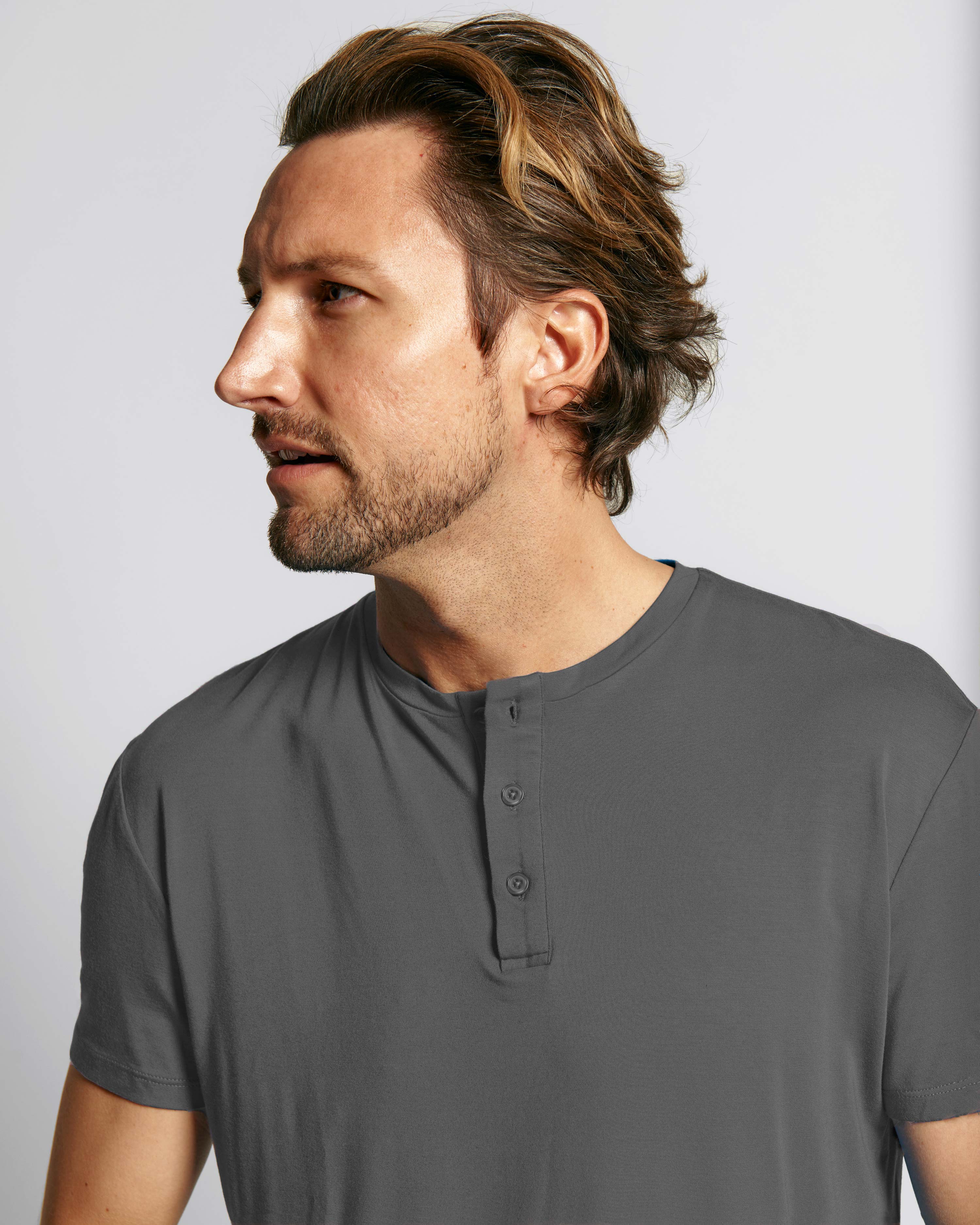 Sweat Defender Henley - Stone Grey - Image 4